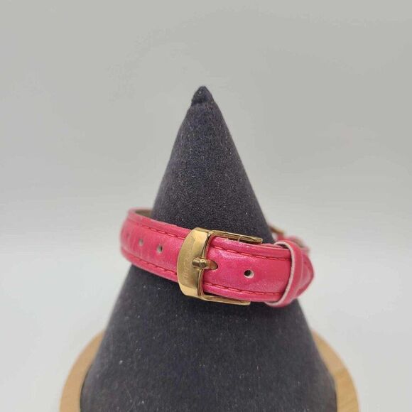 Betsey Johnson Mother of Pearl Lips watch with Pink Leather Band NWOT! WORKS! main image 7